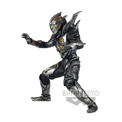 Ultraman Trigger Dark Ver. A Hero's Brave Statue