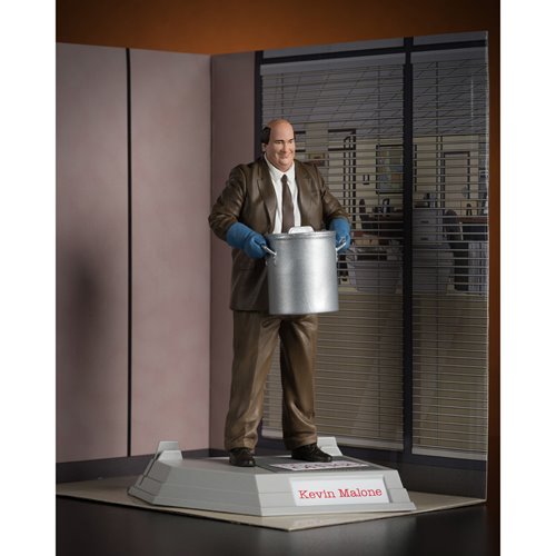 Movie Maniacs NBC Wave 3 6-Inch Scale Posed Figure Case of 6