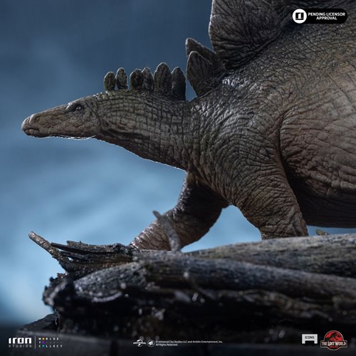 The Lost World: Jurassic Park Stegosaurus Icons Limited Edition Statue