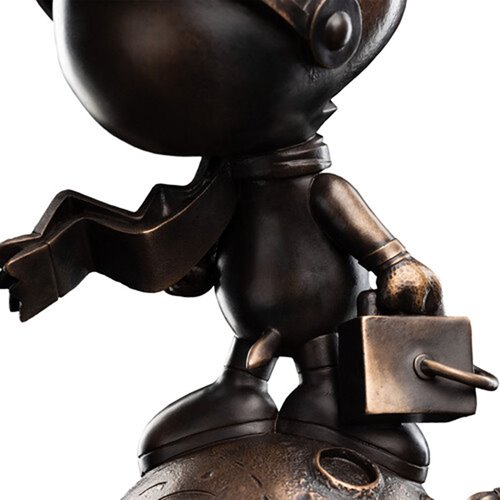 Peanuts Snoopy: First Beagle on the Moon Limited Edition Bronze Statue