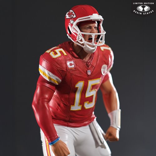 NFL Patrick Mahomes Kansas City Chiefs 1:6 Scale Resin Statue