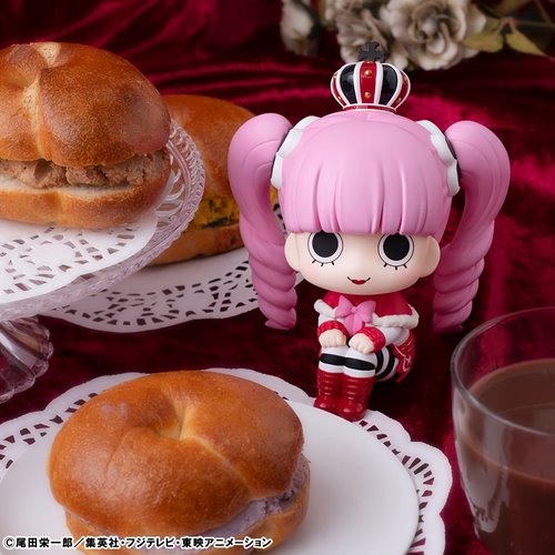 One Piece Perona Look Up Series Statue