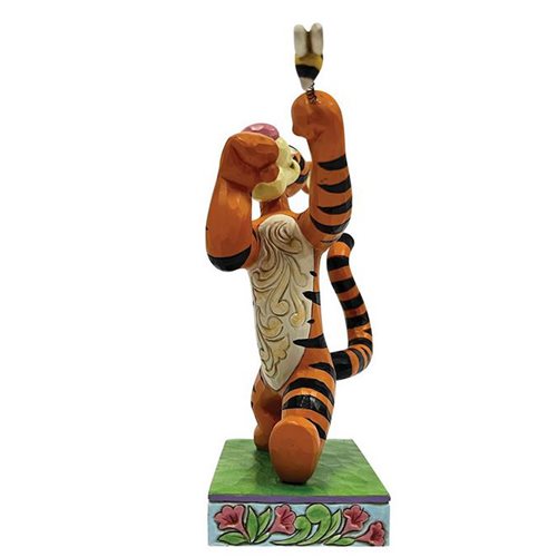 Disney Traditions Winnie the Pooh Tigger Fighting Bee by Jim Shore Statue