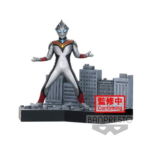 Ultraman Tiga Special Effects Stagement Evil Tiga Statue