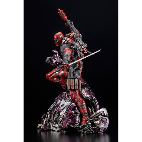 Marvel Universe Deadpool Fine Arts Signature Series Statue