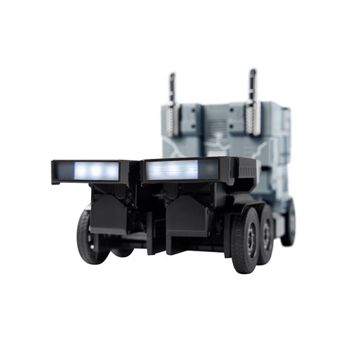 Transformers Fallen Leader Optimus Prime Flagship Auto-Converting Robot