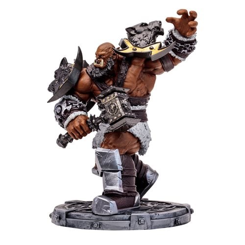 World of Warcraft Wave 1 Orc Warrior Shaman Epic 1:12 Scale Posed Figure