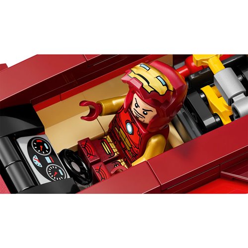 LEGO 76310 Iron Man Car & Black Panther vs. Red Hulk