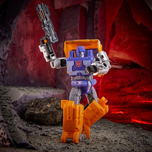 Transformers War for Cybertron Kingdom Deluxe Huffer