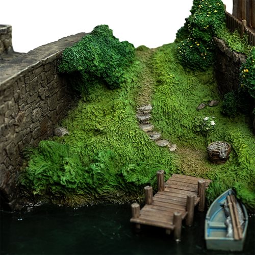 The Hobbit Hobbiton Mill and Bridge Environment Statue