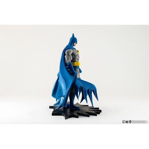 DC Heroes Batman 1:8 Scale Statue - Previews Exclusive