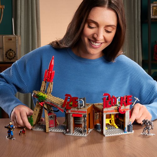 Fallout Mega Red Rocket Truck Stop Playset