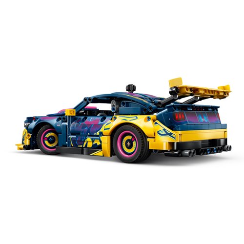 LEGO® Technic 42236 Custom Garage Ford Mustang GT Car