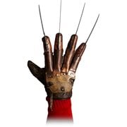 A Nightmare on Elm Street Freddy Krueger Glove Deluxe Prop Replica