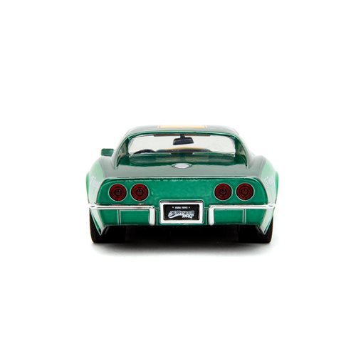 Hollywood Rides Street Fighter Cammy 1969 Chevy Corvette 1:24 Scale Die-Cast Metal Vehicle with Figu