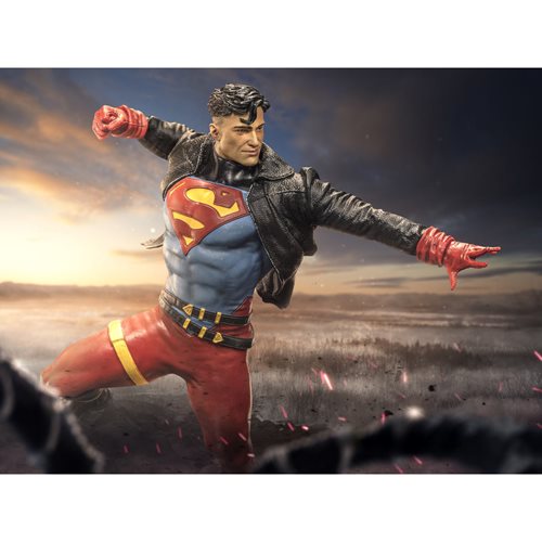 Superman Superboy Art 1:10 Scale Statue
