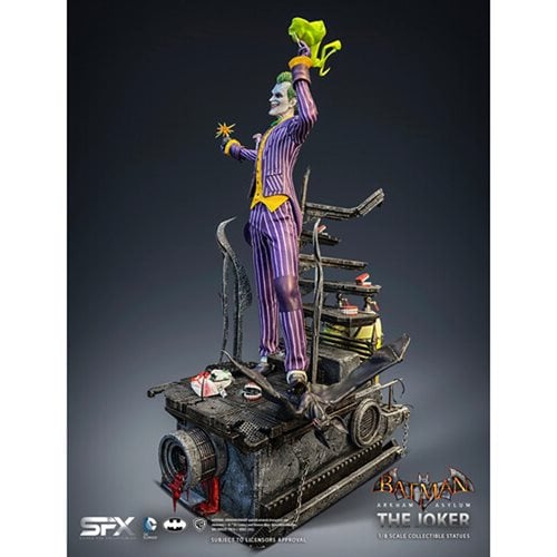 Batman: Arkham Asylum Joker 1:8 Scale Statue