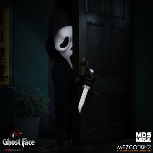 Ghost Face Mezco Designer Series Mega Scale 15-Inch Doll - ReRun
