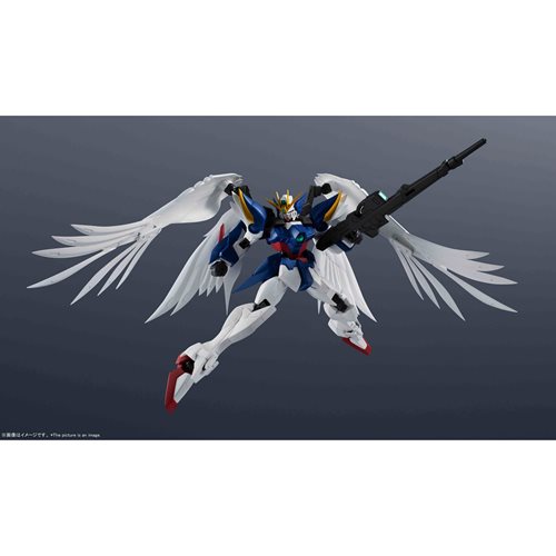 Mobile Suit Gundam Wing XXXG-00W0 Wing Gundam Gundam Universe Action Figure