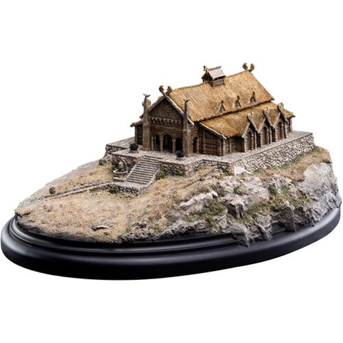 The Lord of the Rings The Golden Hall of Edoras Environment Statue