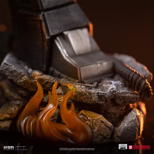 Transformers Megatron 1:20 Demi Art Scale Limited Edition Statue