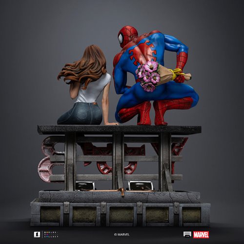 Spider-Man and MJ 1:6 Diorama Art Scale Limited Edition Statue