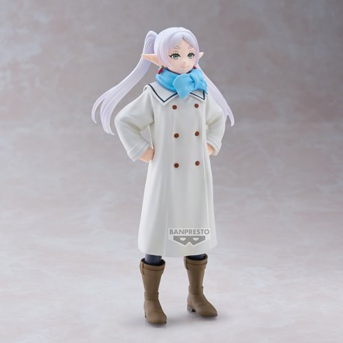 Frieren: Beyond Journey's End Frieren Winter Coat Statue