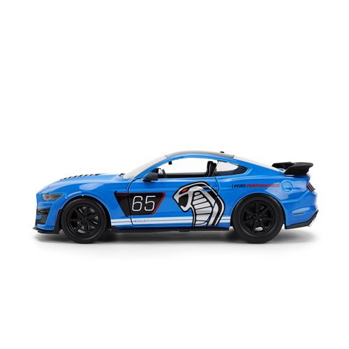 Bigtime Muscle 2020 Blue Ford Mustang Shelby GT500 1:24 Scale Die-Cast Metal Vehicle