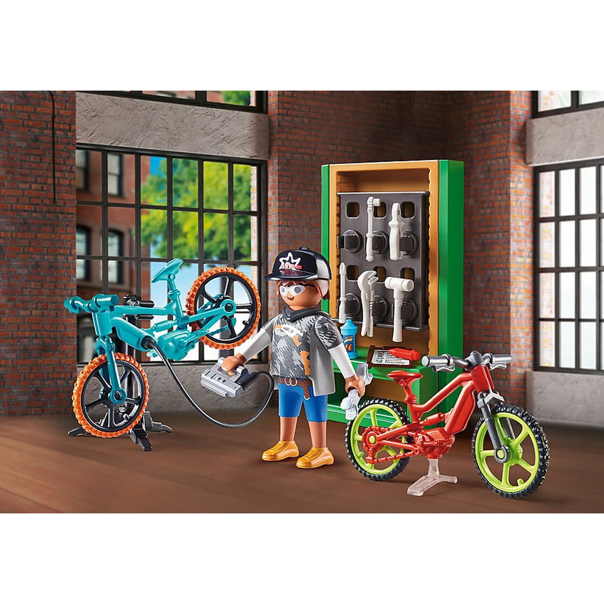 70674 - Playmobil City Life - Set cadeau Atelier de réparation