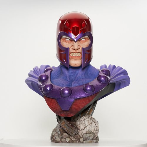 Marvel Legends in 3D Magneto 1:2 Scale Bust