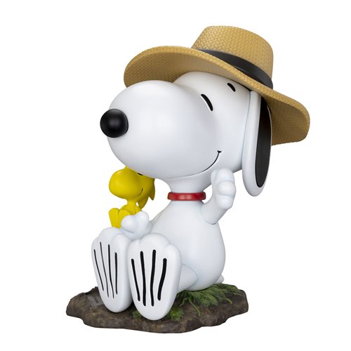 Peanuts Snoopy Strawberry Snoopy MC-113 Master Craft Statue