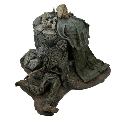 Friday the 13th: The Game Pamela Shrine Diorama