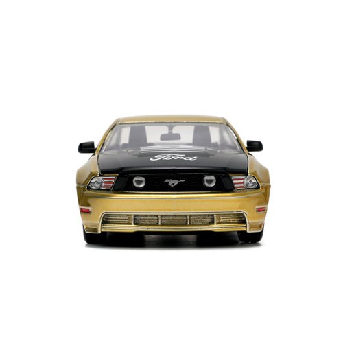 Bigtime Muscle 2010 Ford Mustang GT Tom's Racing 1:24 Scale Die-Cast Metal Vehicle