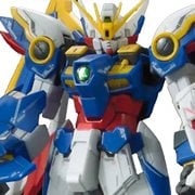 Mobile Suit Gundam Wing: Endless Waltz Wing Gundam Real Grade 1:144 Scale Model Kit