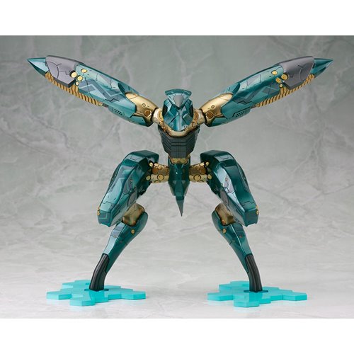 Metal Gear Solid 4: Guns of the Patriots Metal Gear Ray 1:100 Scale Model Kit