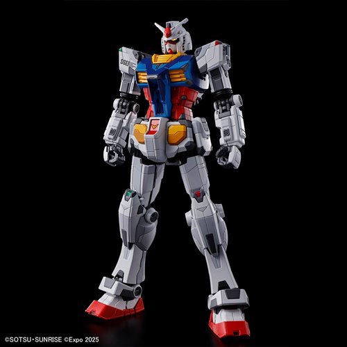 Gundam: Next Universal Century RX-78F00/E Gundam EX-001 G.L.R.S.S. Feather Unit Entry Grade 1:144 Sc