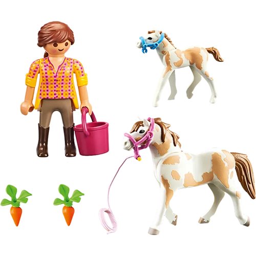 Playmobil 71243 World of Horses Horse with Foal