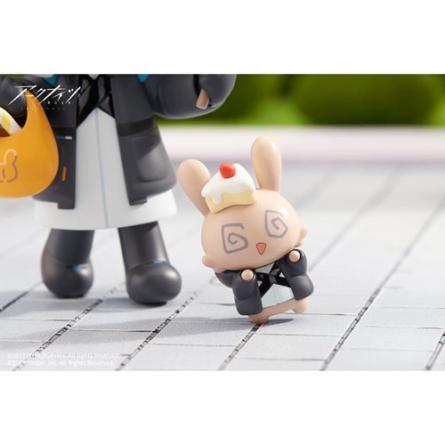 Arknights Doctor Dessert Time Mini Series Statue