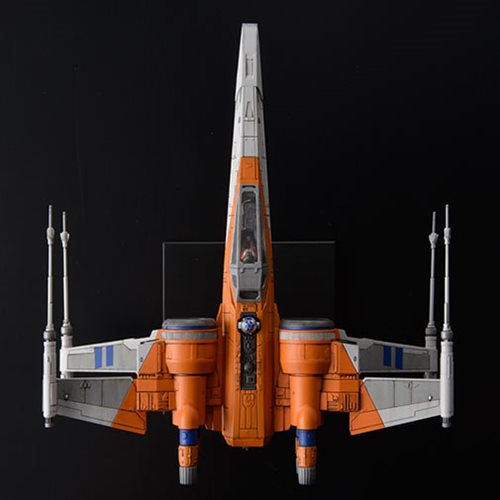 Star Wars: The Rise of Skywalker Poe's X-Wing Fighter 1:72 Scale Model Kit