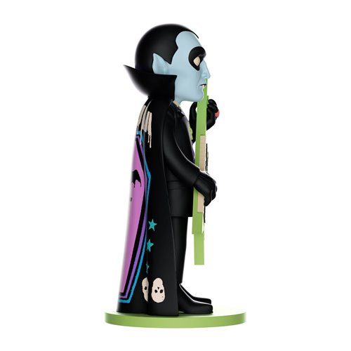 Universal Monsters Dracula Artist Series by Matthew Lineham 9-Inch Deluxe Vinyl Figure