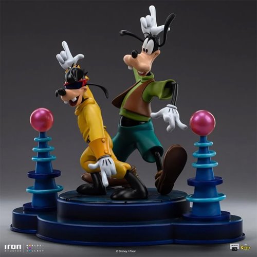 A Goofy Movie Goofy and Max 1:10 Art Scale Limited Edition Statue
