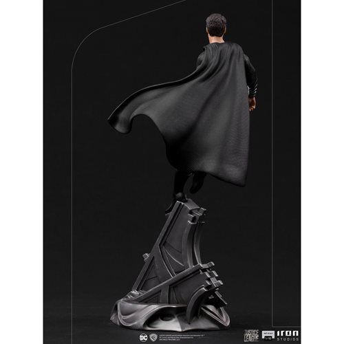 Zack Snyder's Justice League Superman Black Suit Art 1:10 Scale Statue