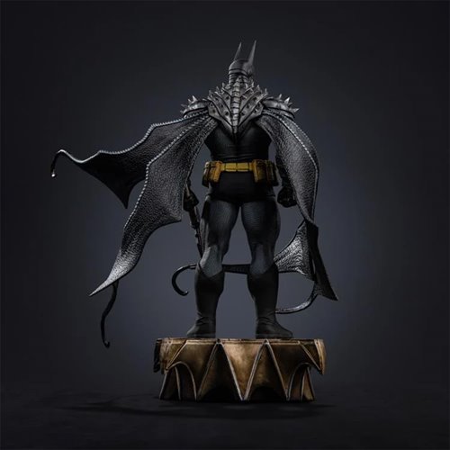 Absolute Batman DC Comics 1:10 Art Scale Limited Edition Statue