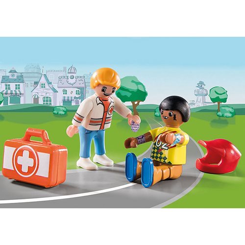 Playmobil 70919 Duck On Call Ambulance Action Help the Racing Driver