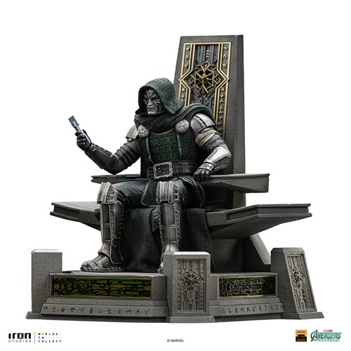 Avengers: Doomsday Doctor Doom on Throne 1:10 Art Scale Limited Edition Statue