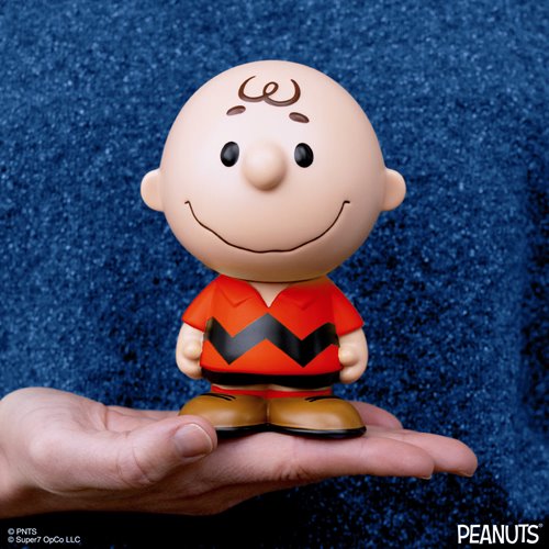 Peanuts Charlie Brown (Red Shirt) FUN! FUN! Vinyl Figure