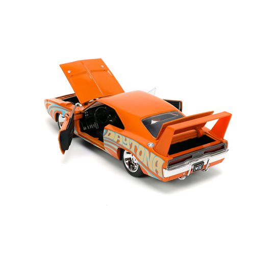 I Love The 60's 1969 Dodge Charger 1:24 Scale Die-Cast Metal Vehicle