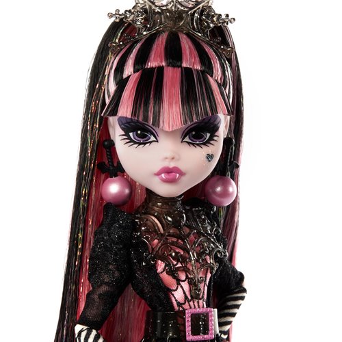 Monster High Howliday Draculaura Doll
