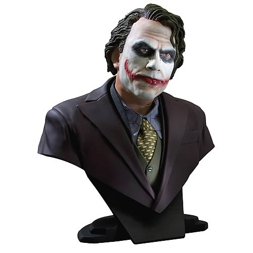 Batman: The Dark Knight The Joker 1:2 Scale Bust Sculpture