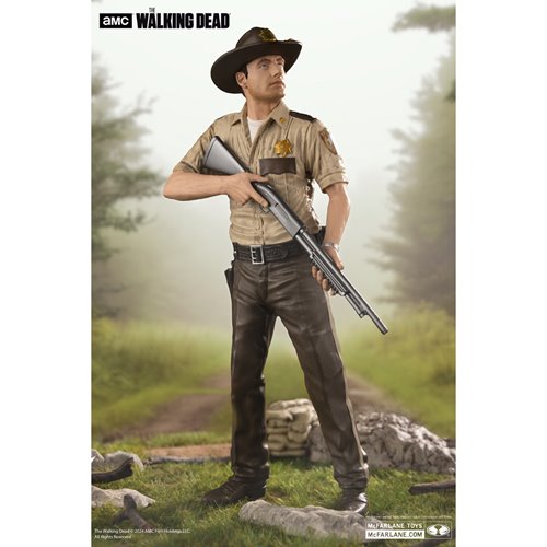 The Walking Dead Rick Grimes 1:8 Scale Posed Figure